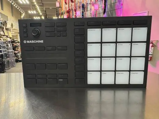 Native Instruments - MIKRO MK3 2